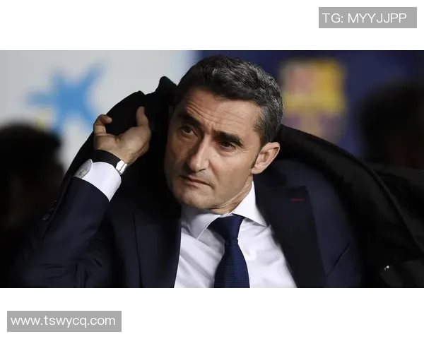 足球巨星因情敌上演绿茵对决爱恨交织激起场内外风暴