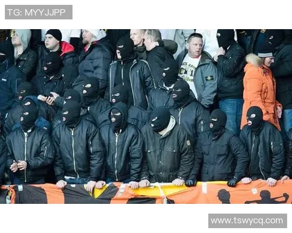 足球流氓球星形象壁纸合集 展现硬汉气质与狂野个性